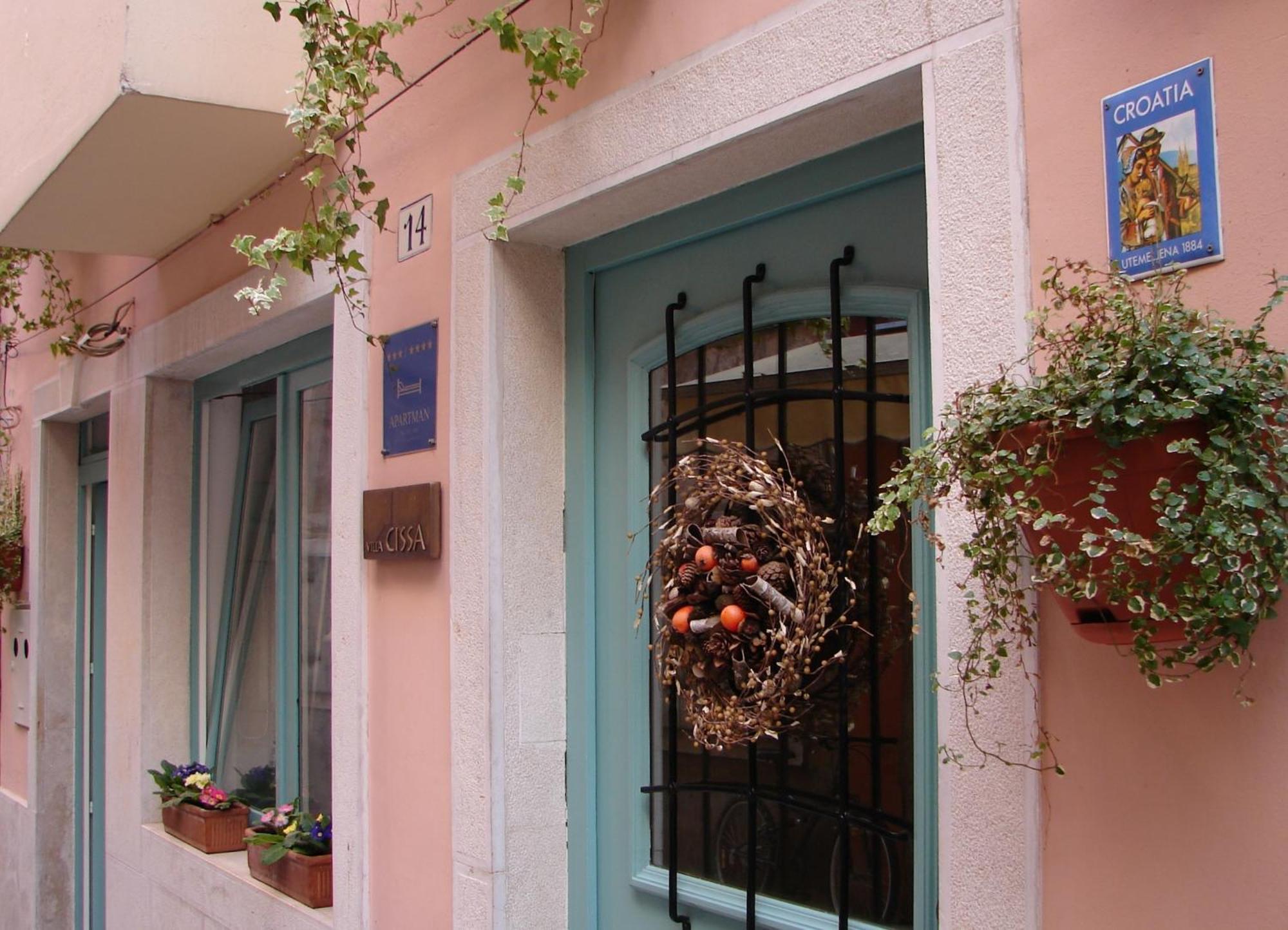 Villa Cissa Apartments By Irundo Rovinj Exterior photo
